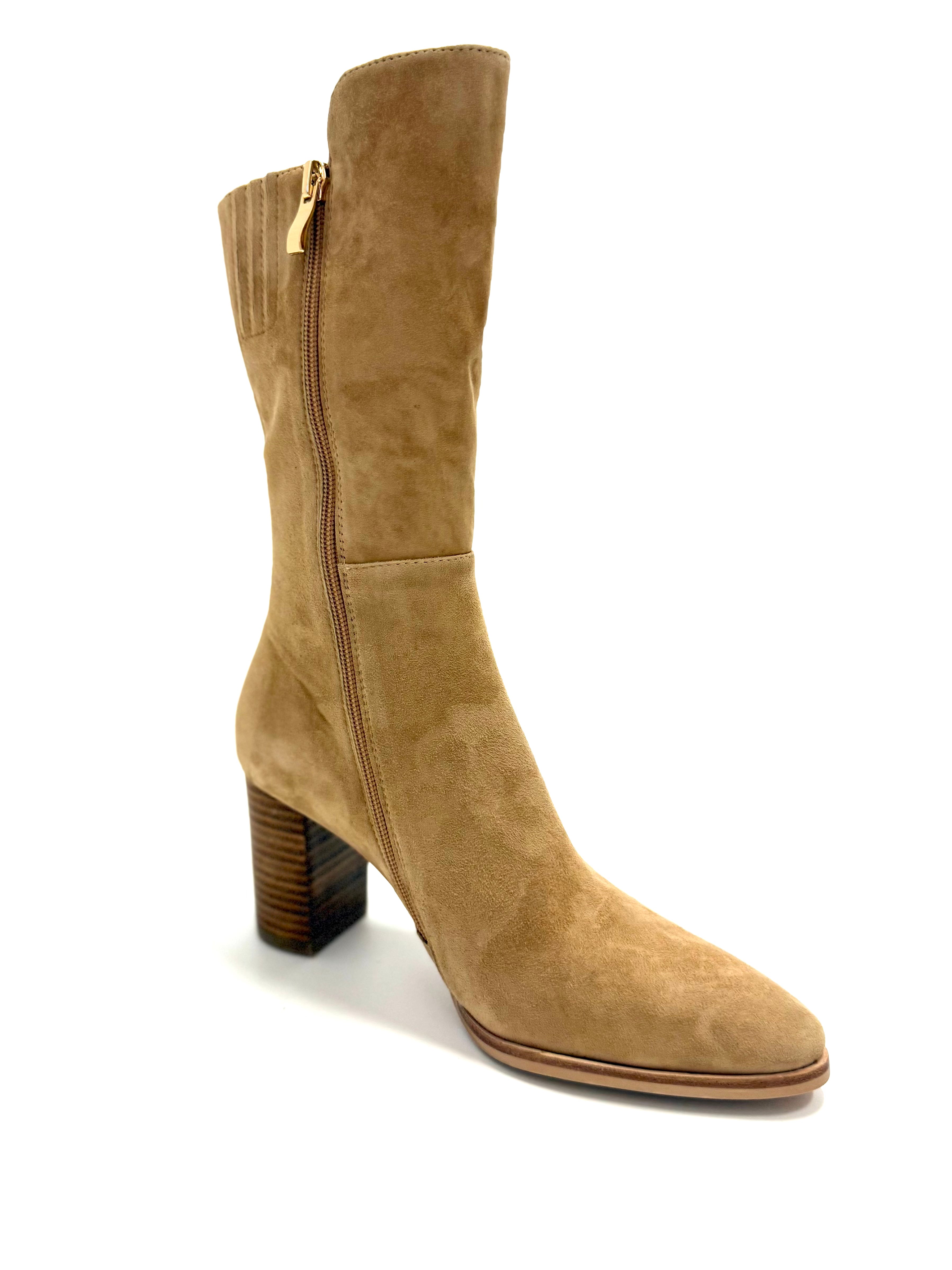 Django & Juliette - Aisley