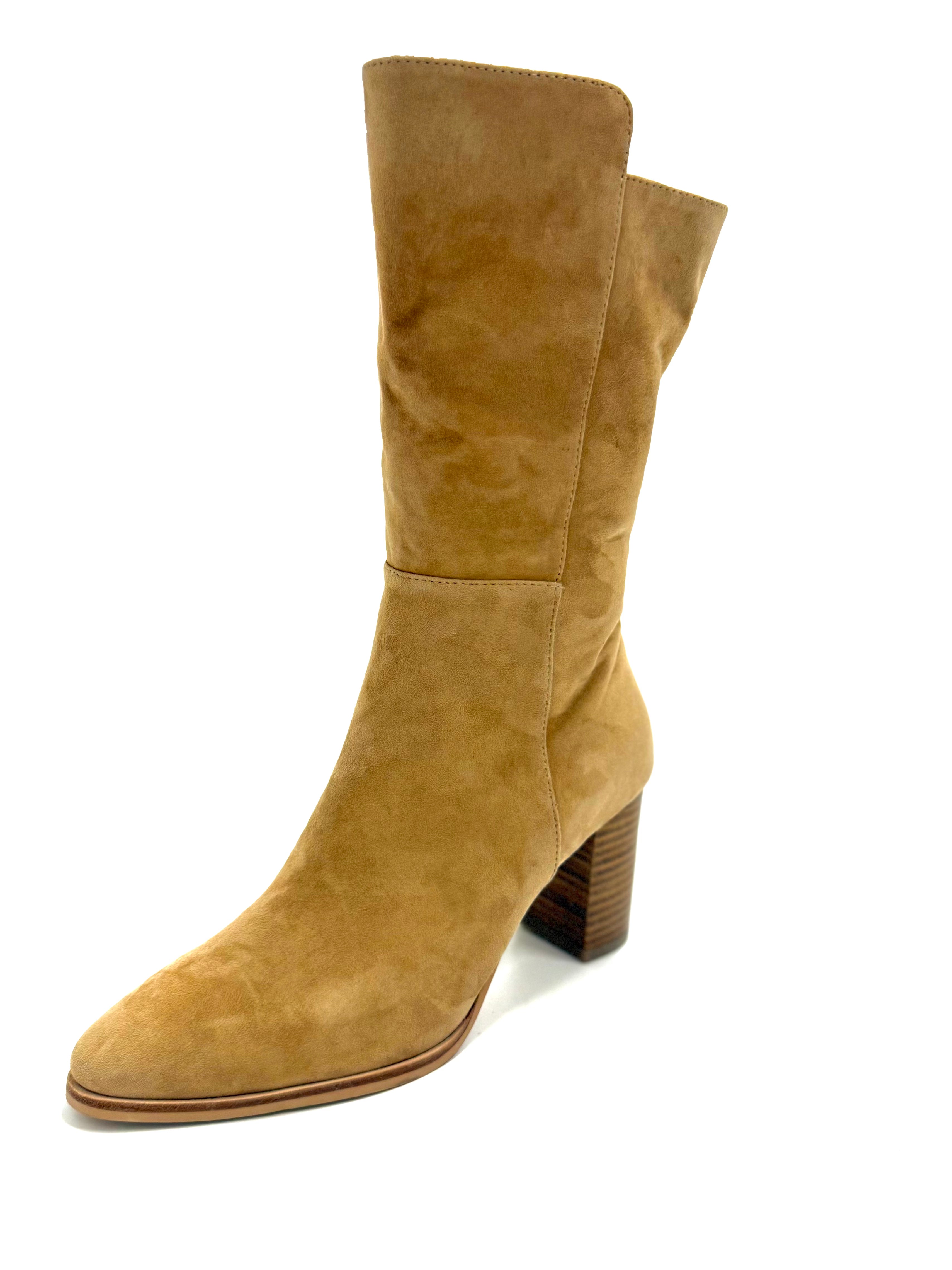 Django & Juliette - Aisley