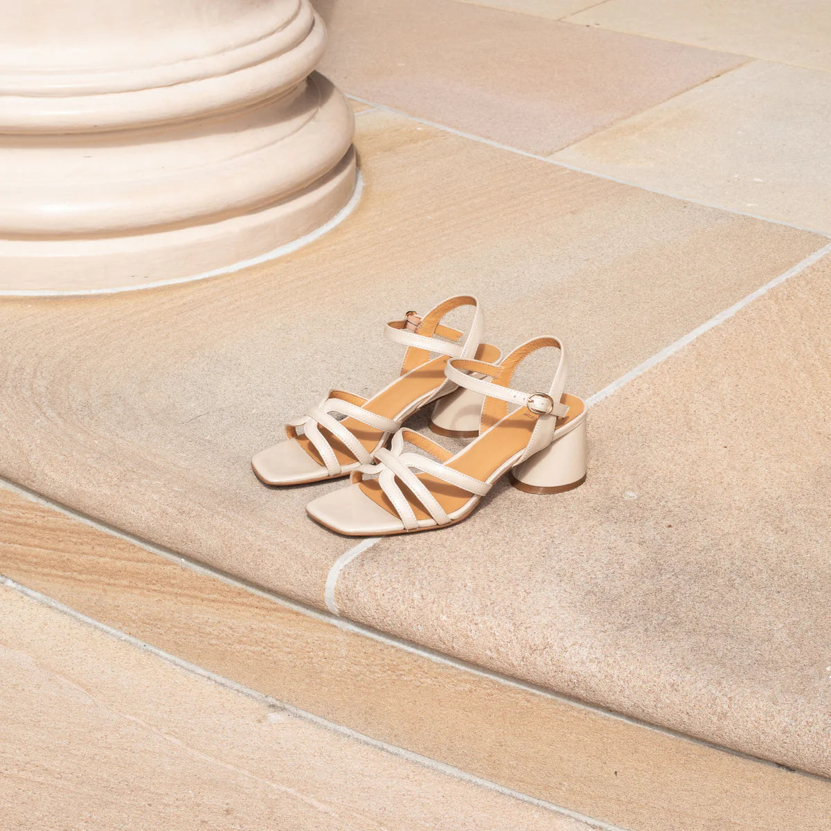 EOS - Petah Beige Crinkle