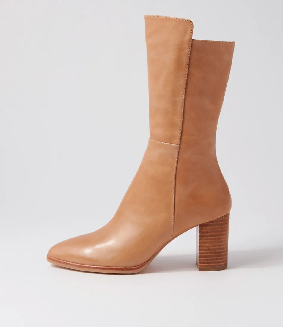 Django & Juliette - Aisley