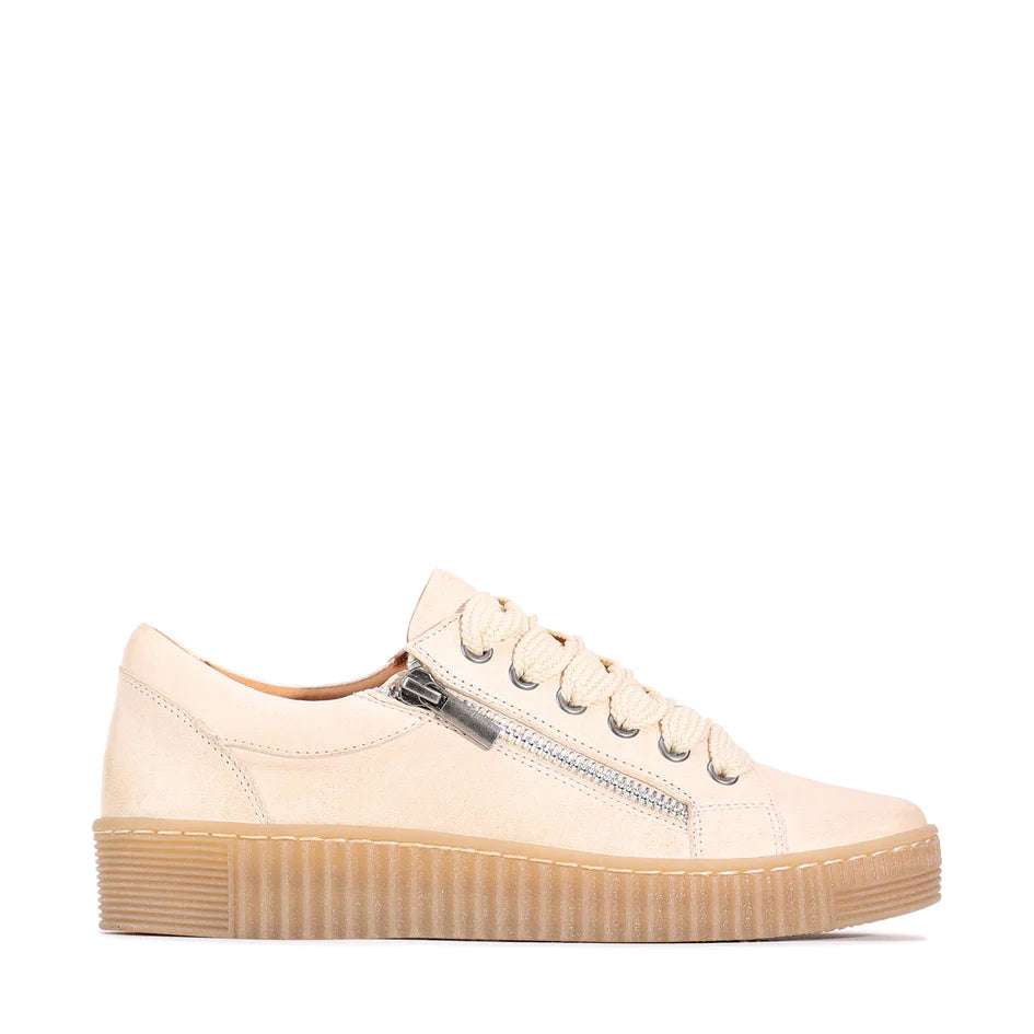 EOS - Joyce Meringue