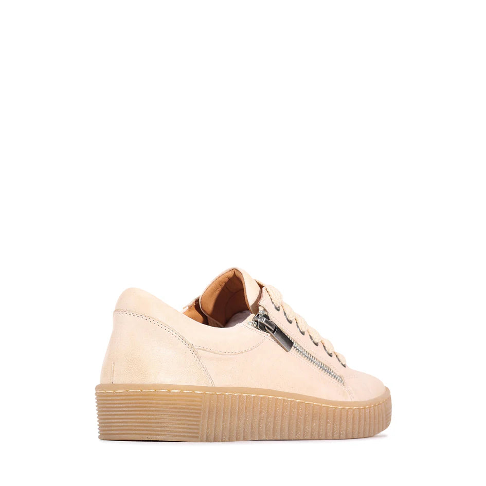 EOS - Joyce Meringue