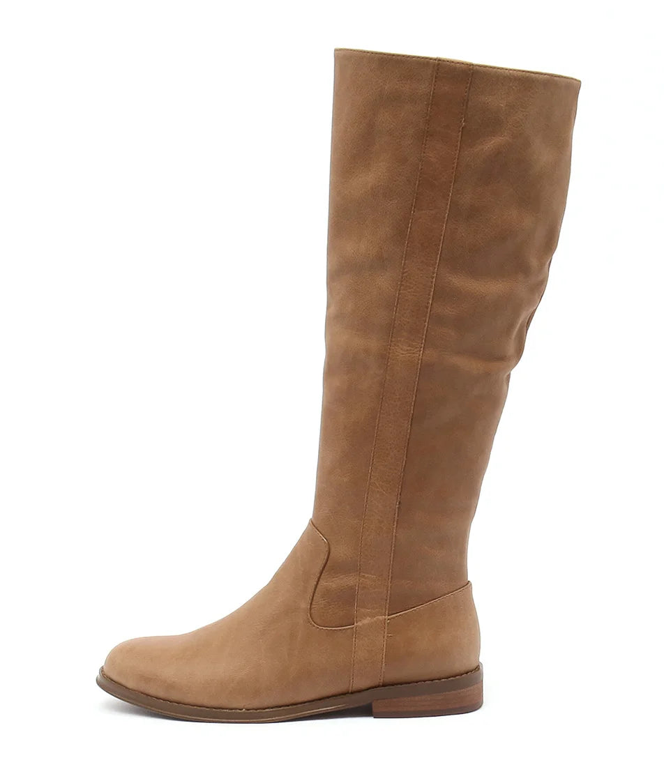 Yariri Tan Rugged Leather
