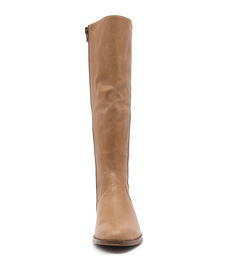 Yariri Tan Rugged Leather