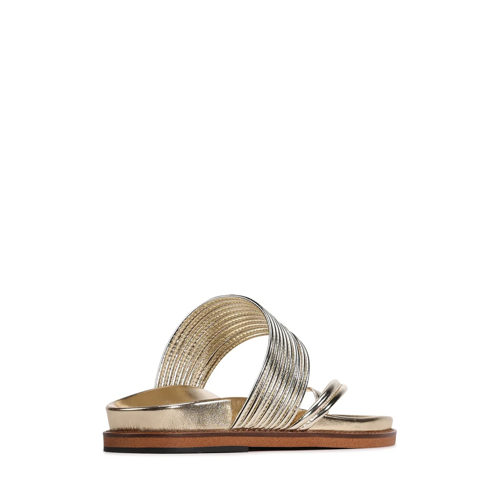 EOS - Carmelle Soft Gold