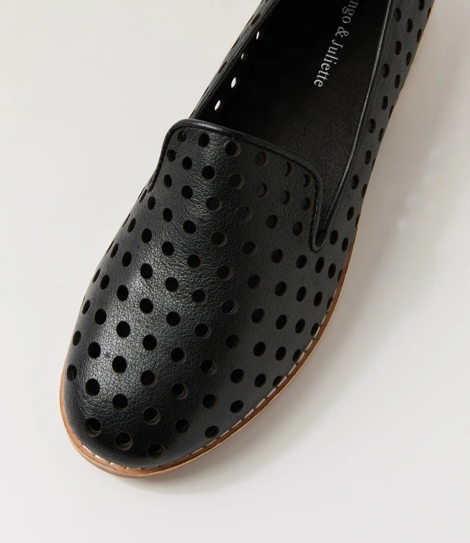 Django & Juliette - Ariah Black