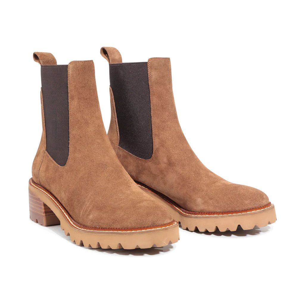 EOS - Linear Pecan Suede