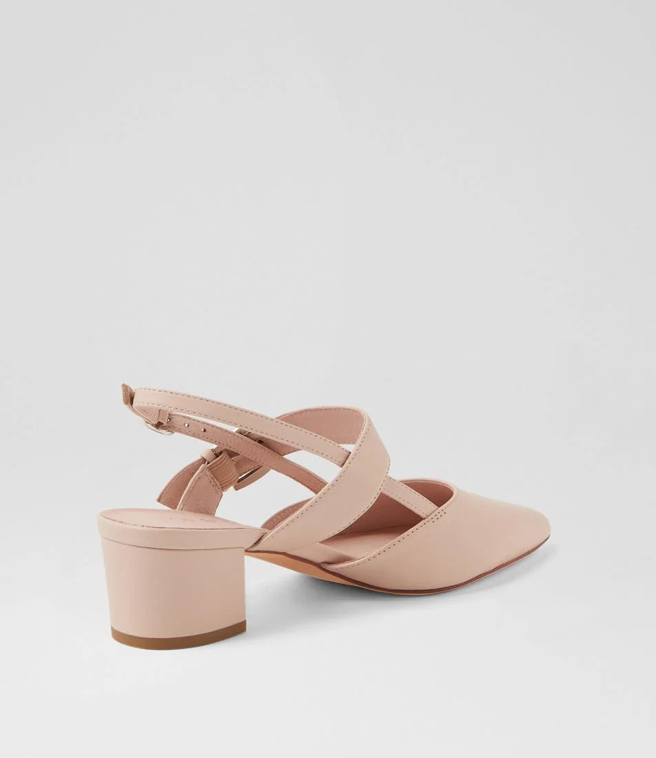 Top End - Asten Nude