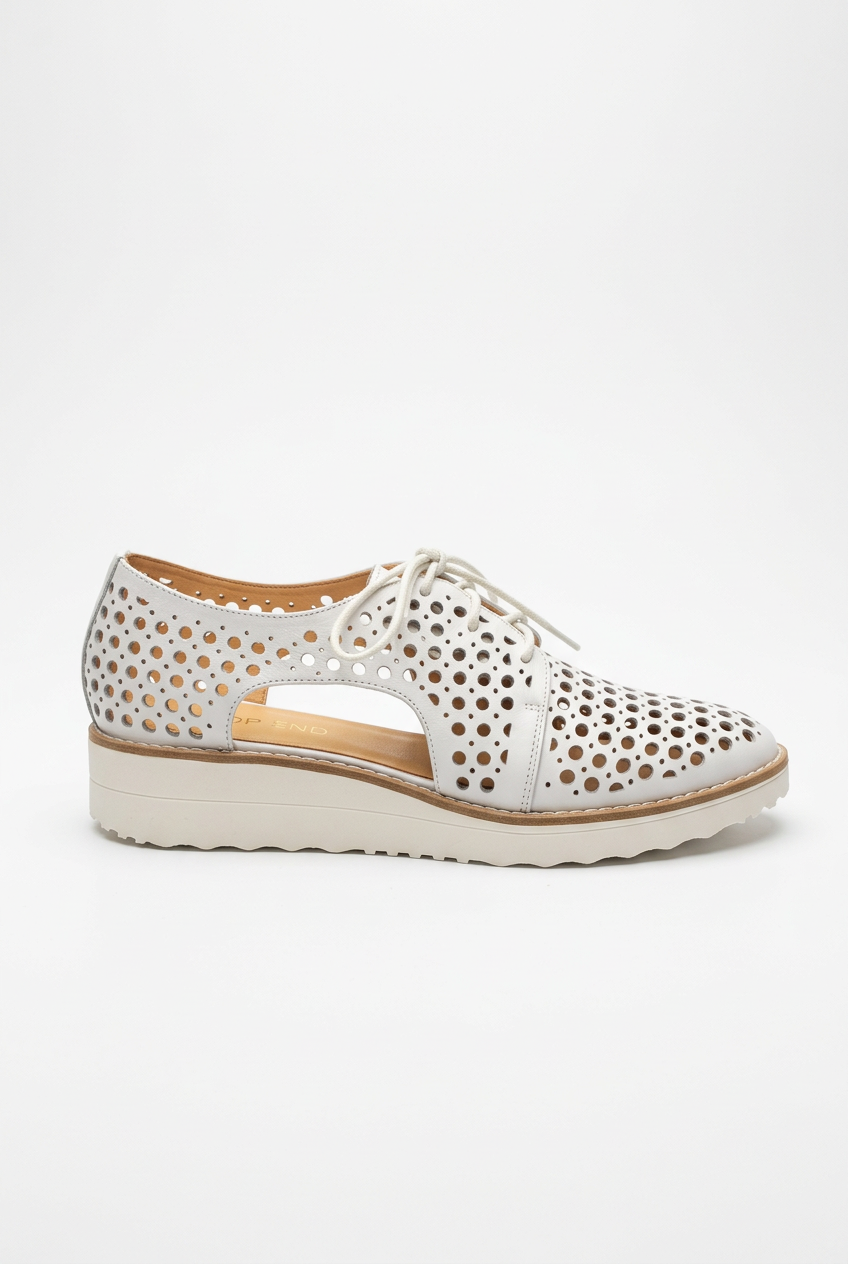 Top End - Onstage White