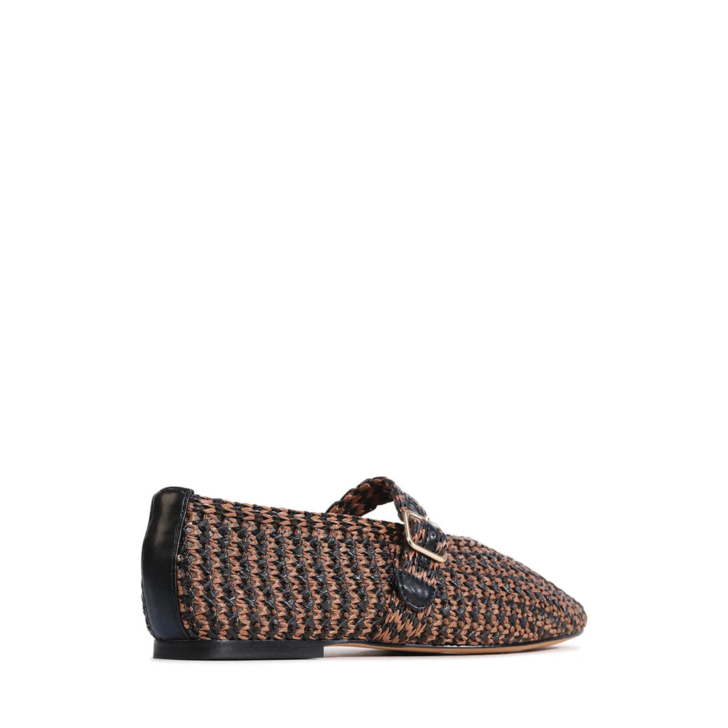 EOS - Santalum Chocolate Raffia