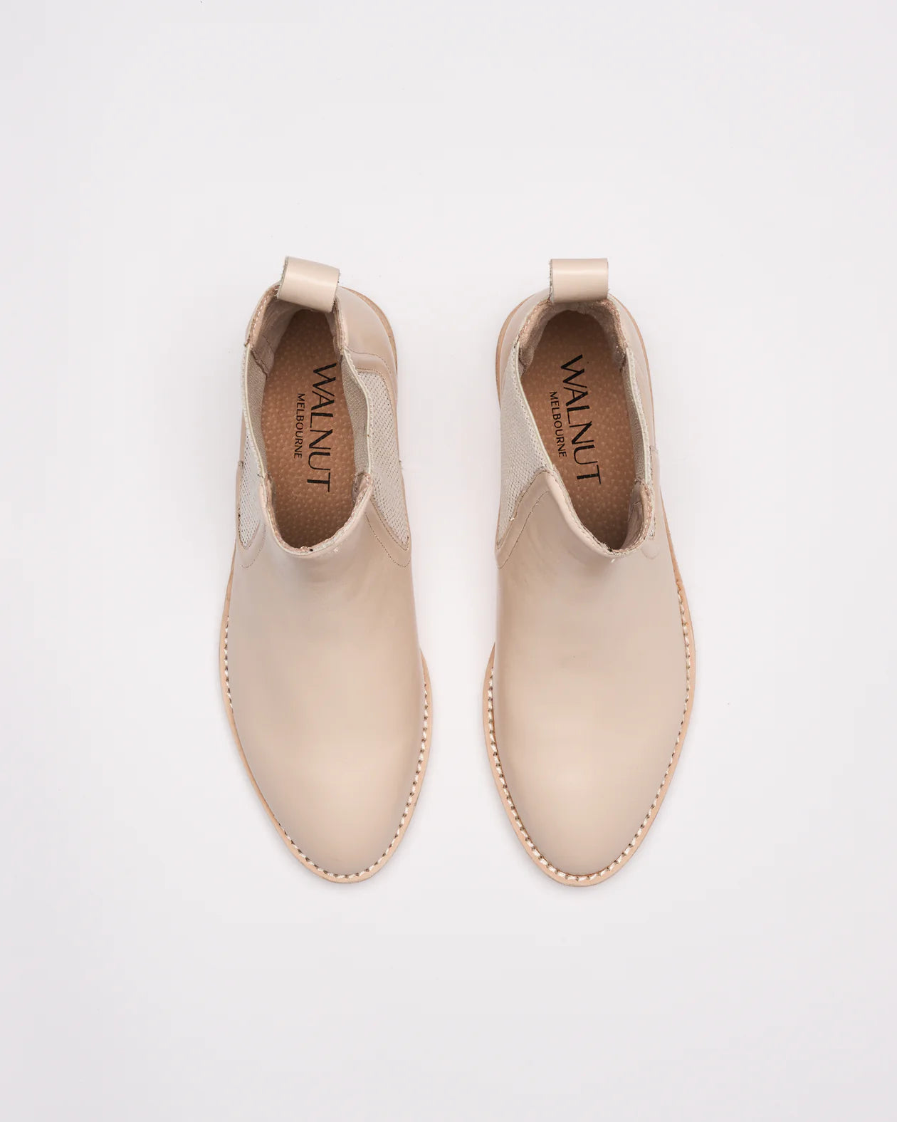 Walnut - Cora Vanilla