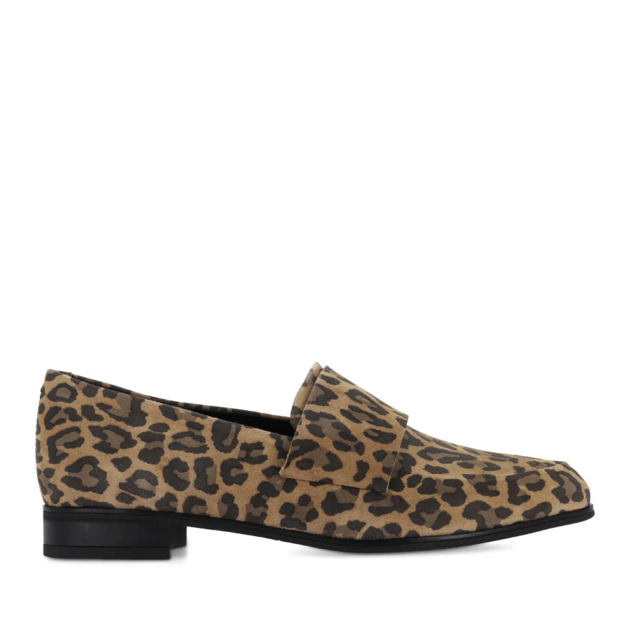 Django & Juliette - Gabrian Camel Leopard Suede